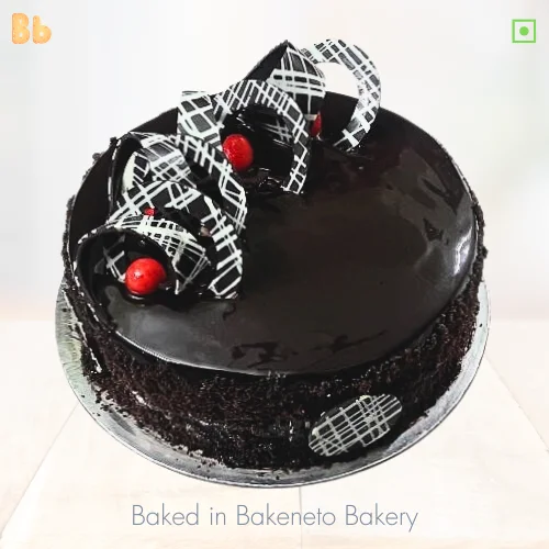 Chocolate Chocolicious Cake by bakeneto available for online ordering.