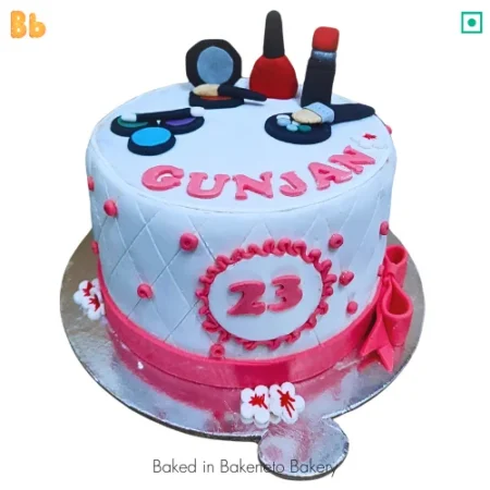Fresh MakeUp Kit Cake is available for home delivery in Noida, Ghaziabad, Noida extension by the best cake shop nearby. Best Cake shop, bakeneto.com