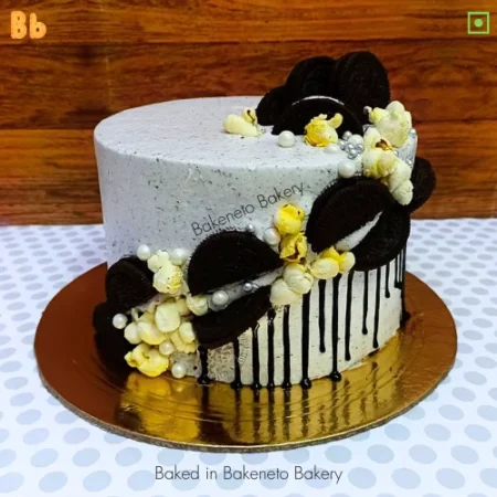 Fresh Oreo Corn Designer Cake is available for home delivery in Noida, Ghaziabad, Noida extension by the best cake shop nearby. Best Cake shop, bakeneto.com