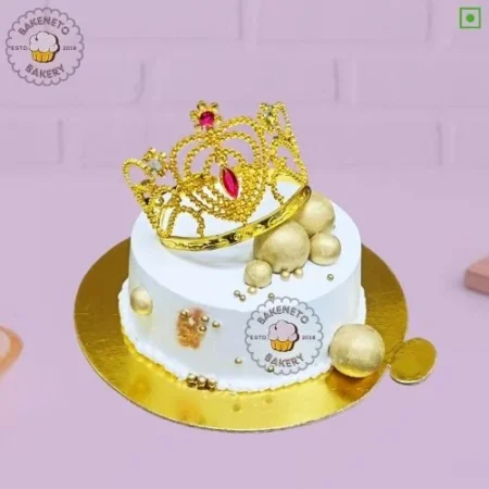 Cream Crown Cake | Order Birthday cake for Boys | Cream Cake Designs | Cake Delivery in Noida, Ghaziabad, and Noida Extension.