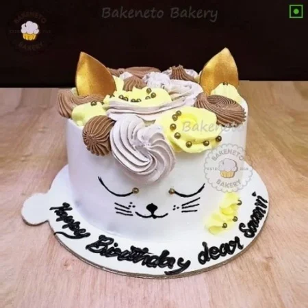 Cute Cat Birthday Cake Design for Kid's Birthday. Colorful Birthday Cake Design, Cartoon Birthday Cake Designs, Best Cake Delivery in Noida, Ghaziabad, and Noida Extension by bakeneto.