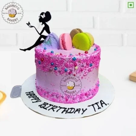 Princess Cake | Order Birthday cake for Boys | Princess Cake Designs | Cake Delivery in Noida, Ghaziabad, and Noida Extension.