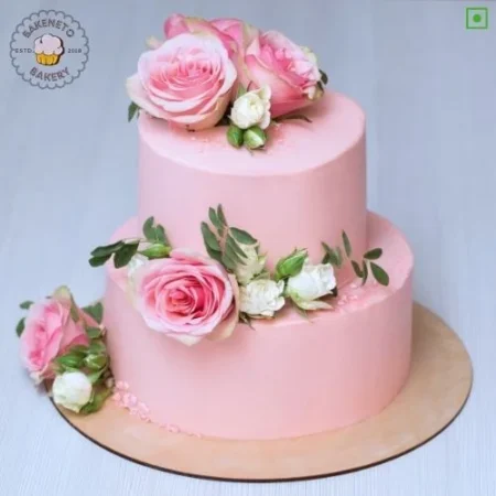 Order fresh and delicious Famous Engagement Cake for your special Anniversary Engagement or wedding online. Get fast online Cake delivery in Noida, Ghaziabad and Noida Extension by best cake shop, Bakeneto.