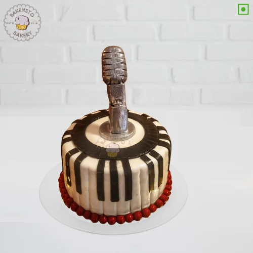 Piano Mike Cake