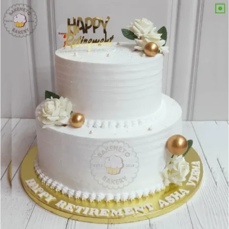 Bring this fresh, yummy and unique White Roses Cake for your birthday or anniversary celebration or any other event. Order fresh cake home delivery online by bakeneto.